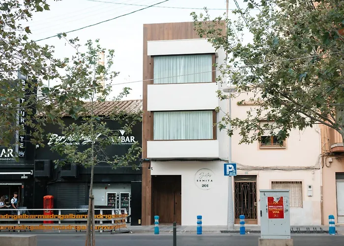 Ermita 201 ホテル *